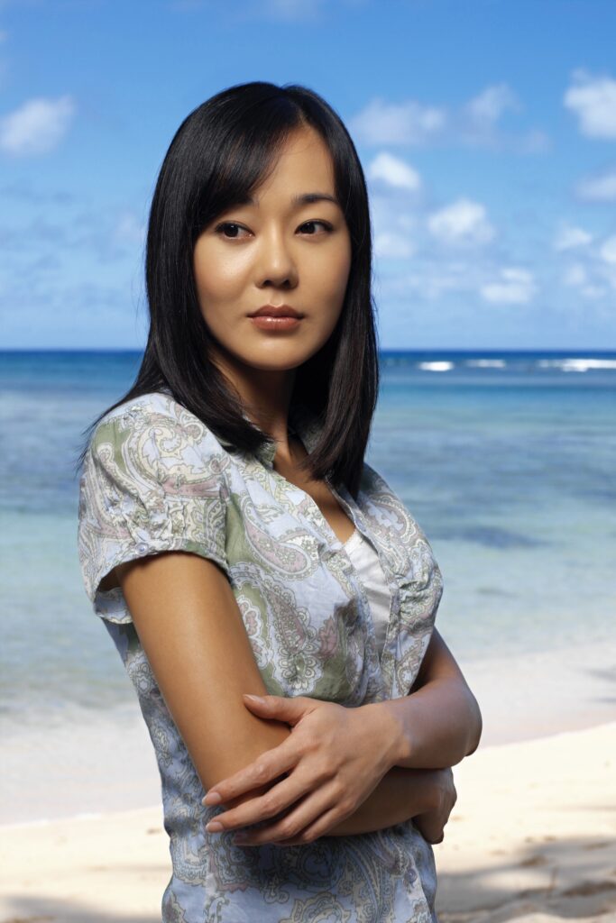 Yunjin Kim as Sun-Hwa Kwon.